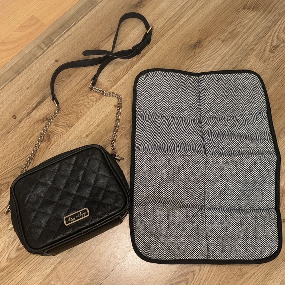 ITZY RITZY CROSSBODY DIAPER BAG
